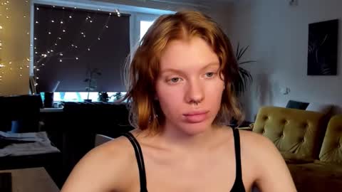 Snapshot of stellaswen chatting on 02.12.25 S T E L L A online show from 02.12.25