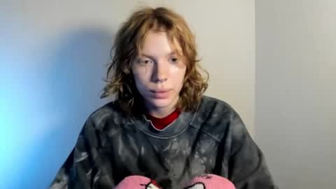 Snapshot of stellaswen chatting on 10.22.25 S T E L L A online show from 10.22.25