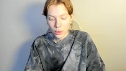 S T E L L A online show from 12.18.25