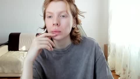 S T E L L A online show from 04.17.26