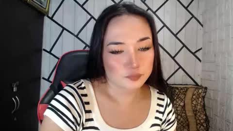 Snapshot of stellaven chatting on 05.16.26 Stellaven online show from 05.16.26