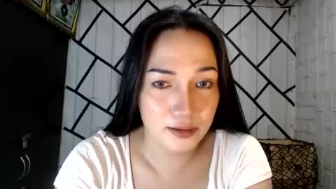 Snapshot of stellaven chatting on 05.24.26 Stellaven online show from 05.24.26