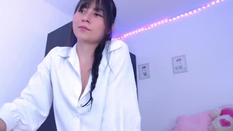 MIA online show from 04.05.26