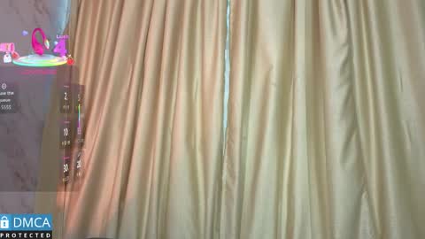 Stepha online show from 10.20.25