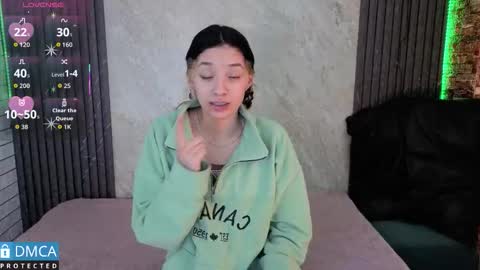 Stepha online show from 11.27.25