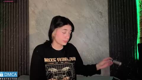 Stepha online show from 12.16.25