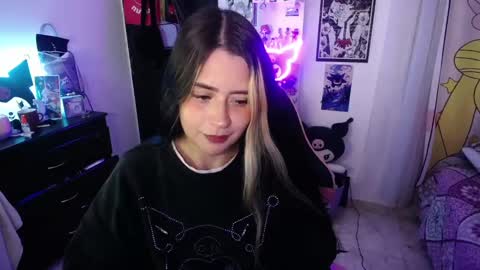 Snapshot of stephani_rousso chatting on 10.09.25 joha cosmo online show from 10.09.25