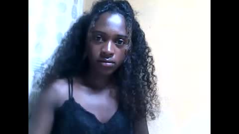 stephania12112343 online show from 05.27.26