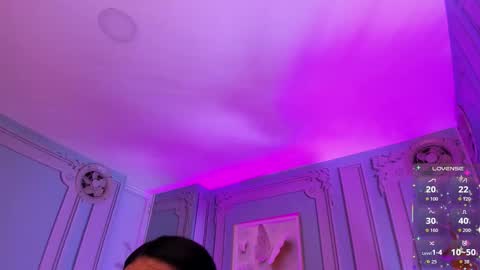         online show from 11.09.25