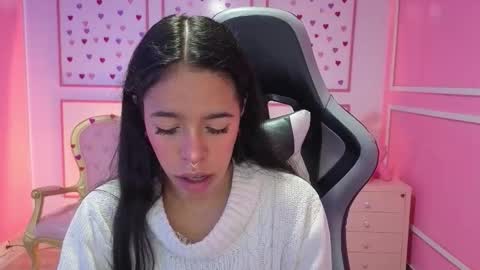 Stephania online show from 09.23.25