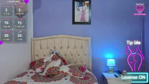 Stephania online show from 05.25.26