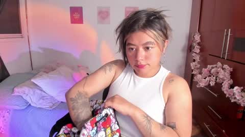 Stephanie  online show from 10.02.25