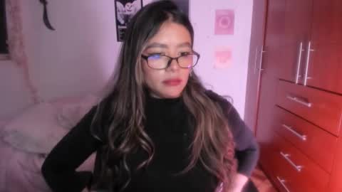 Stephanie  online show from 01.18.26