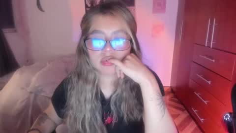 Stephanie  online show from 03.04.26