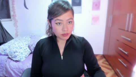 Stephanie  online show from 04.07.26