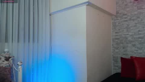 Snapshot of stephany_rodriguez_ chatting on 10.23.25 stephany_rodriguez_ online show from 10.23.25