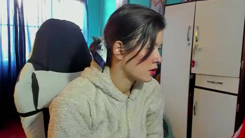 Stephany  independient model  online show from 06.03.26