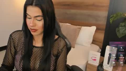 S T E P H A N Y A online show from 11.11.25