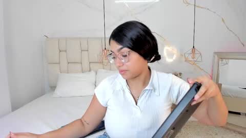 Stefanny online show from 02.10.25