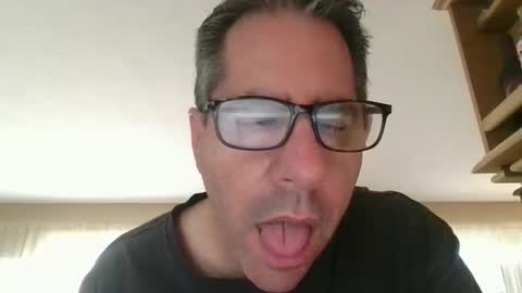 stephenhal9 online show from 10.23.25