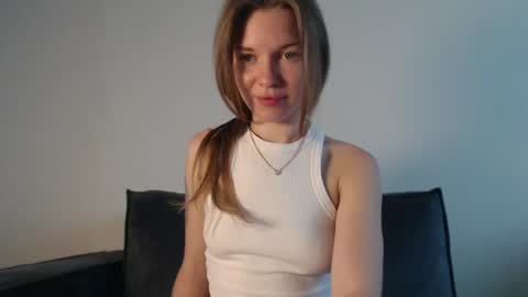 Snapshot of stephie_mrr chatting on 07.20.26 Steph online show from 07.20.26