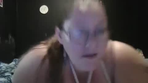 Snapshot of stephsexpress chatting on 10.05.25 stephsexpress online show from 10.05.25