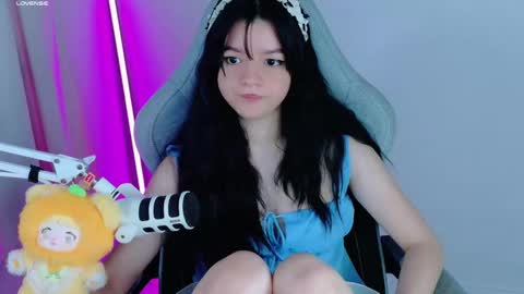 Snapshot of stephybrown chatting on 09.13.25 stephy online show from 09.13.25