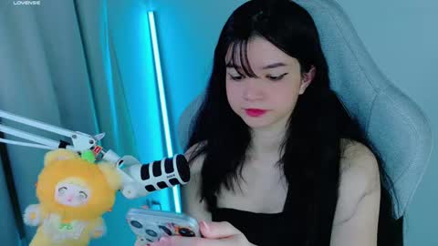 Snapshot of stephybrown chatting on 09.14.25 stephy online show from 09.14.25