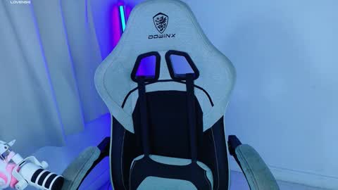 Snapshot of stephybrown chatting on 10.27.25 stephy online show from 10.27.25