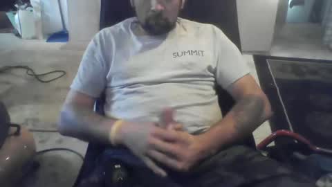 Steveneg13 online show from 10.14.25