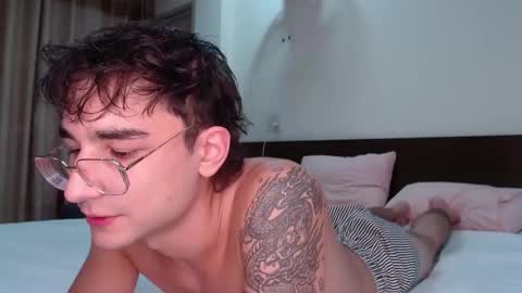 Snapshot of steveoceanbeanhuge chatting on 12.07.24 Alex   online show from 12.07.24