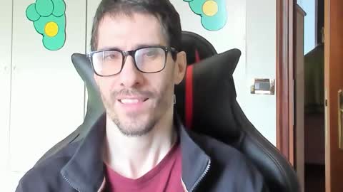 Snapshot of stevex870 chatting on 10.01.25 Steve online show from 10.01.25