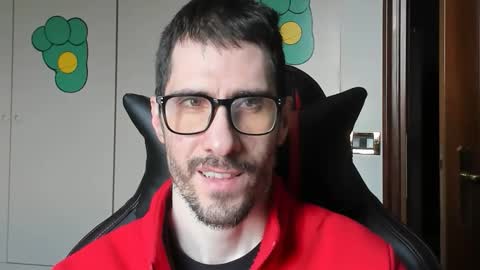 Snapshot of stevex870 chatting on 11.15.25 Steve online show from 11.15.25