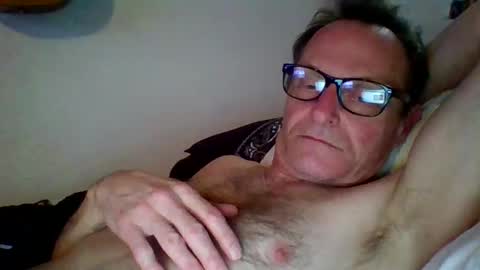 steviehard7 online show from 02.13.25