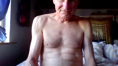 steviehard7 online show from 02.25.25