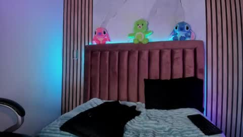 Sthepano  online show from 04.15.26