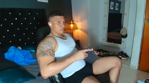 stily online show from 09.23.25