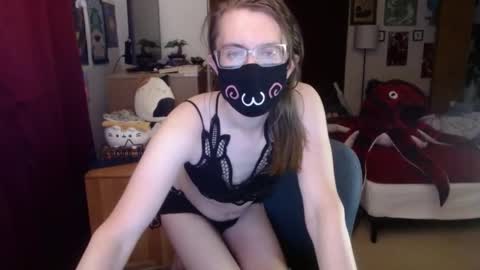 Snapshot of sting_ray111 chatting on 02.09.25 sting_ray111 online show from 02.09.25