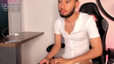 stiven__01 online show from 09.21.25