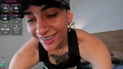 stivenbenet1 online show from 02.05.25