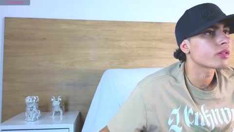 stivenbenet1 online show from 09.22.25