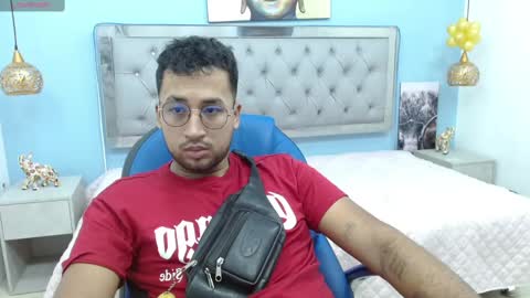 STIV AND TACZU online show from 12.04.24