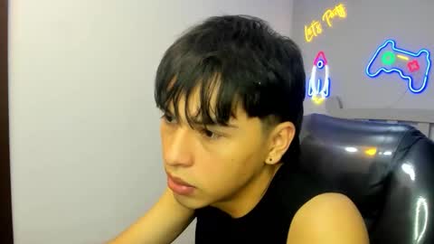 Snapshot of stiwentwink chatting on 10.10.25 Stiwen online show from 10.10.25