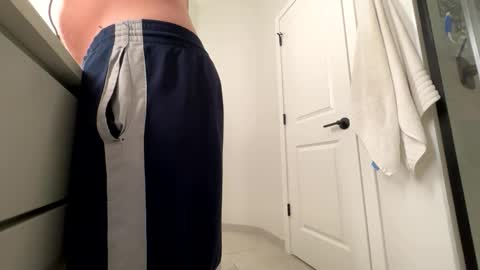 Snapshot of stlhotwifeguy chatting on 03.08.26 stlhotwifeguy online show from 03.08.26