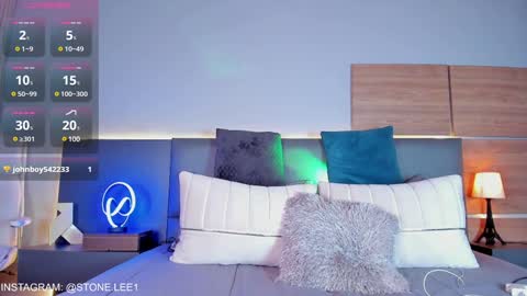 Stone Lee  online show from 12.12.24