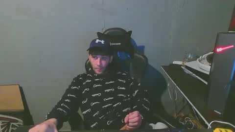 Snapshot of stonedpanda77 chatting on 12.28.24 stonedpanda77 online show from 12.28.24