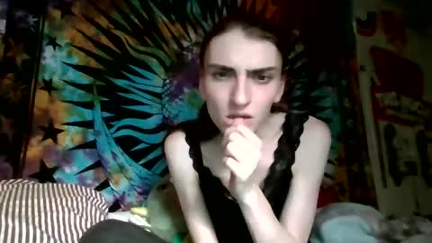Snapshot of stonedtranny69 chatting on 01.31.25 stonedtranny69 online show from 01.31.25