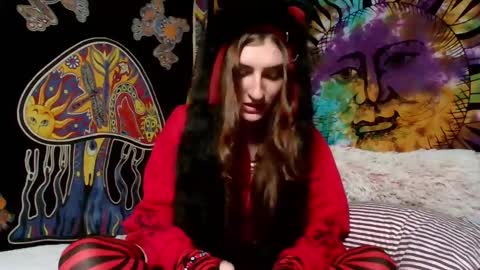 Snapshot of stonedtranny69 chatting on 09.17.25 stonedtranny69 online show from 09.17.25