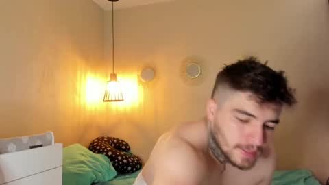 Snapshot of stoneepaul chatting on 01.26.25 --free-- online show from 01.26.25