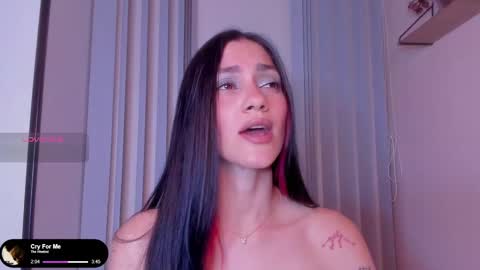 Snapshot of stonned_candy chatting on 02.21.25 Liz online show from 02.21.25